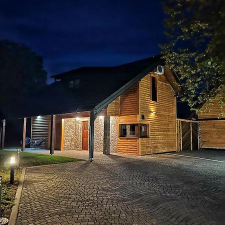 Senjska Villa Josipdol Exteriör bild