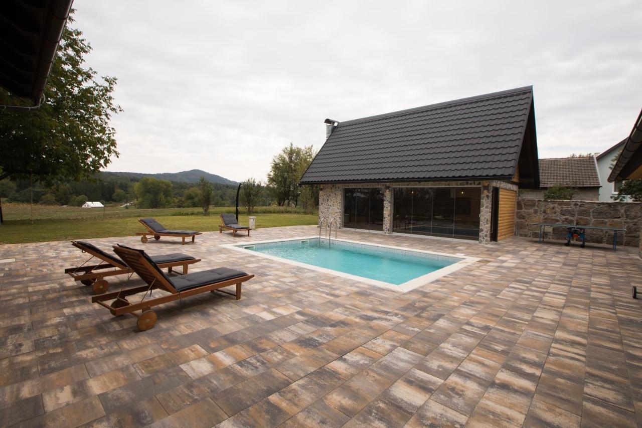 Senjska Villa Josipdol Exteriör bild