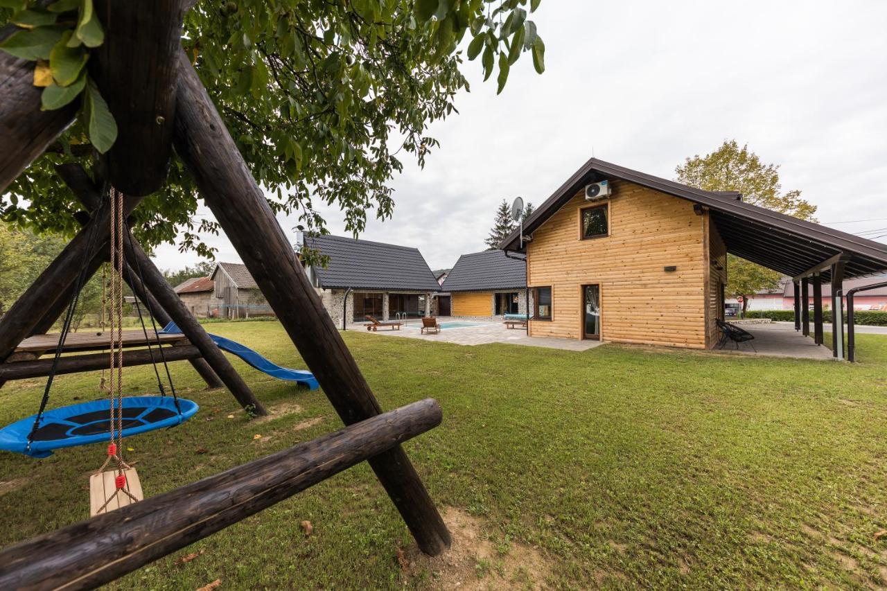 Senjska Villa Josipdol Exteriör bild