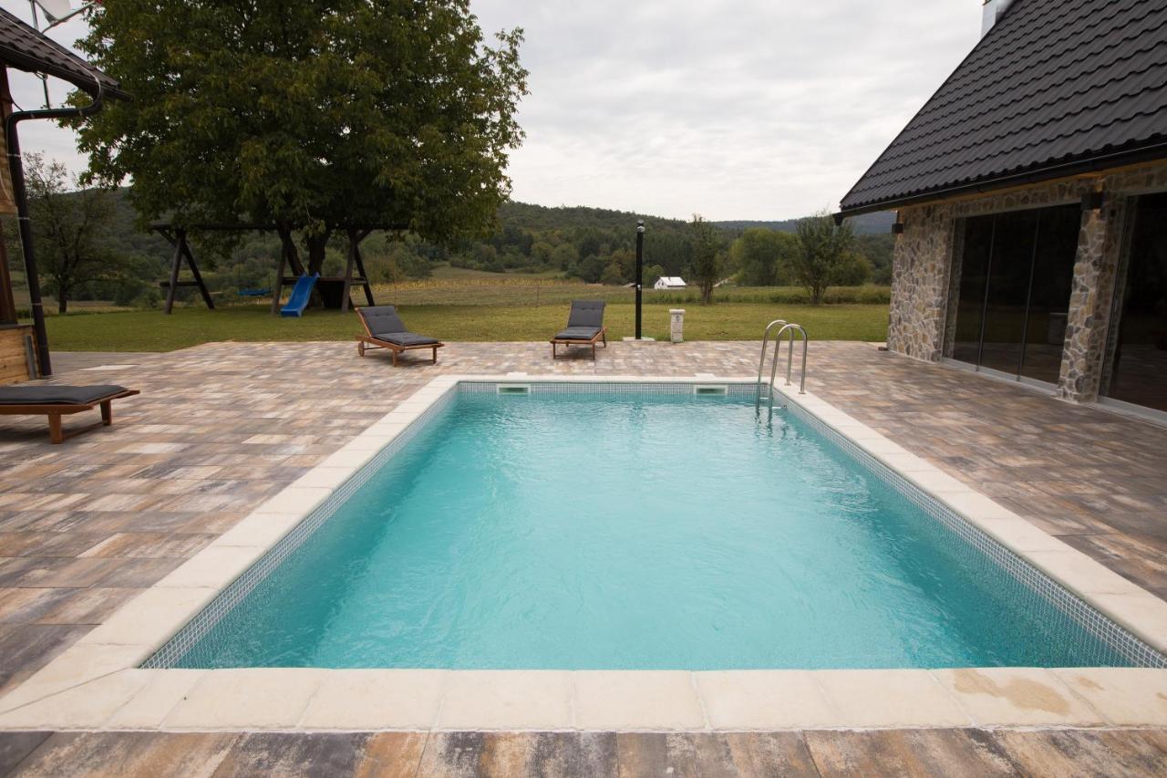 Senjska Villa Josipdol Exteriör bild