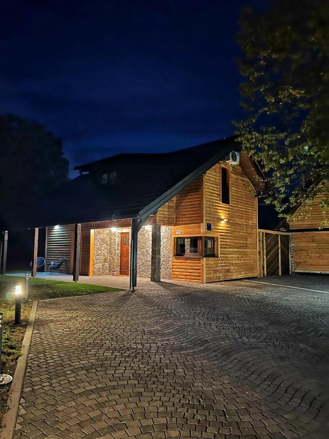 Senjska Villa Josipdol Exteriör bild